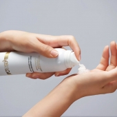 Массажная пена Fizzy Massage Foam - 150 мл. - YESforLOV - купить с доставкой в Новошахтинске