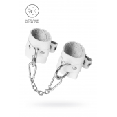 Белые мягкие кожаные наручники с люверсами - Pecado - купить с доставкой в Новошахтинске