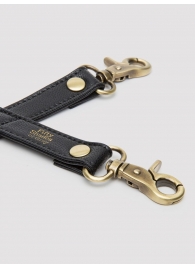 Черный фиксатор для манжет Bound to You Faux Leather Hogtie - Fifty Shades of Grey - купить с доставкой в Новошахтинске