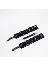 Черный кожаные оковы с узорами и золотистой фурнитурой - Crazy Handmade - купить с доставкой в Новошахтинске