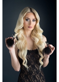 Зажимы для сосков с пухом FEATHERED NIPPLE CLAMPS - Blush Novelties - купить с доставкой в Новошахтинске