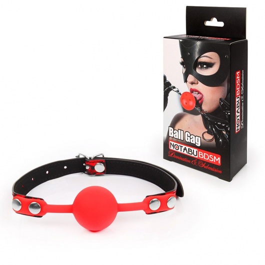 Красный кляп-шарик с черным регулируемым ремешком - Notabu - купить с доставкой в Новошахтинске
