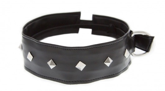Полиуретановый ошейник с пуклями Collar with Studs - Blush Novelties - купить с доставкой в Новошахтинске